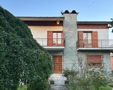 ホテル Borgo Caprari Albinea